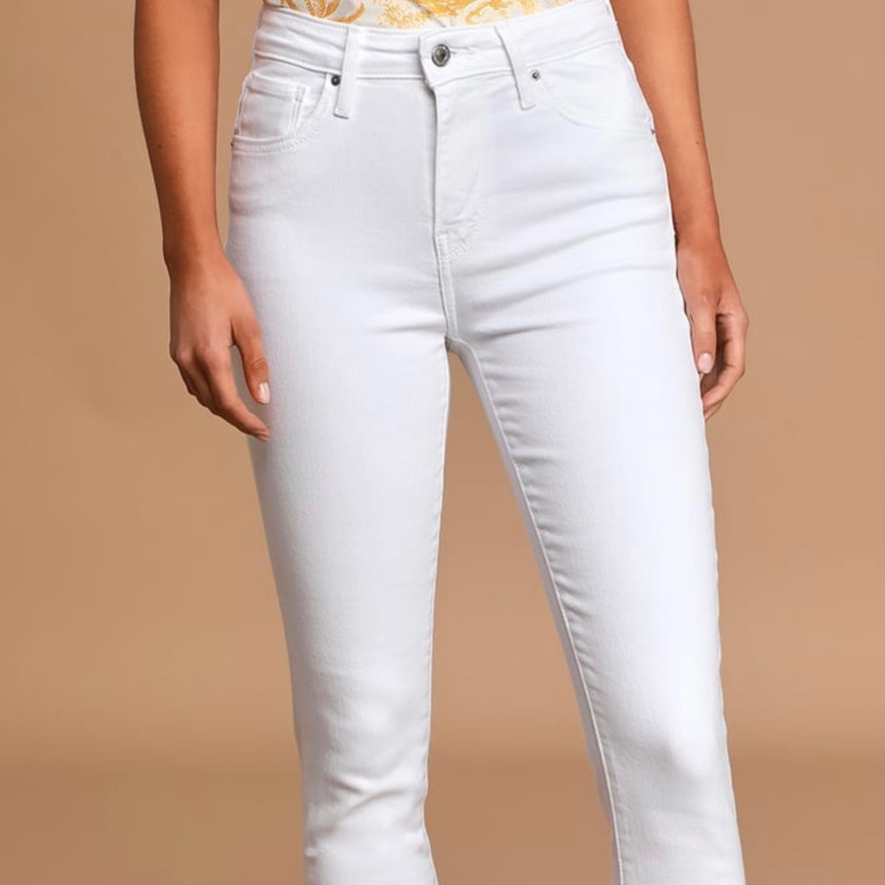 LEVIS 721 HIGH RISE SKINNY JEANS (WHITE)